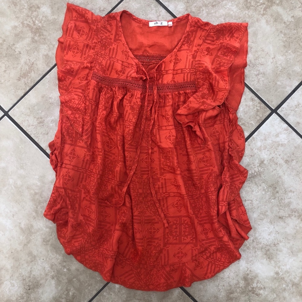 Flutter sleeve blouse